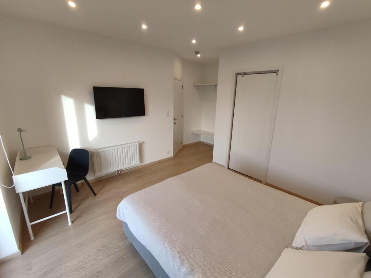 Studio Citadelle - Chambres Avec Salle De Bain Independantes Et Cuisine Partagee 리에주 외부 사진
