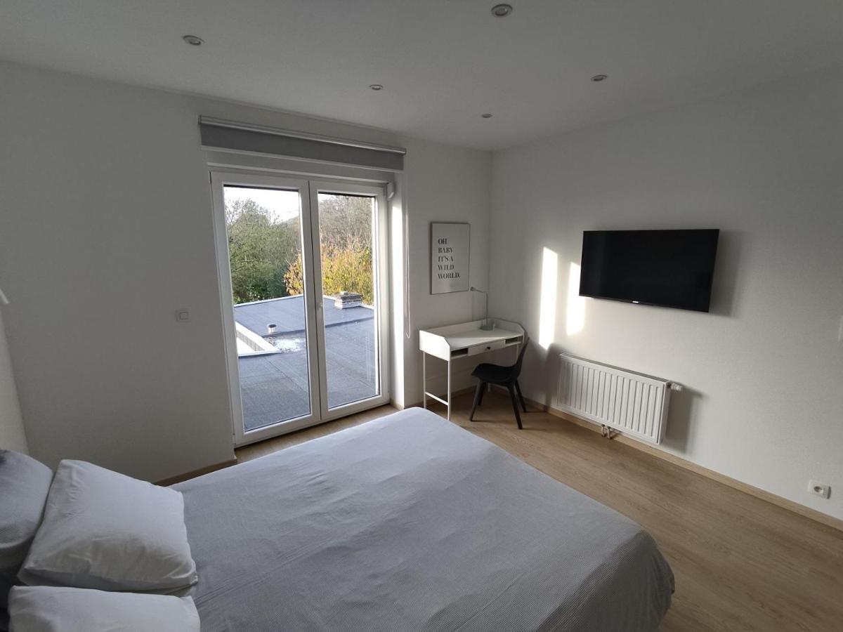 Studio Citadelle - Chambres Avec Salle De Bain Independantes Et Cuisine Partagee 리에주 외부 사진